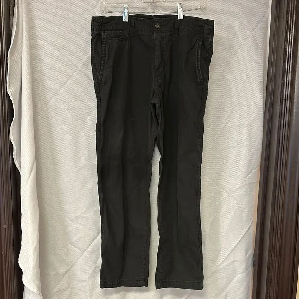 American Eagle Outfitters Black Chinos Straight-Leg